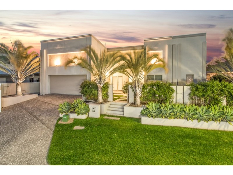 14 Skandia Court, Newport QLD 4020
