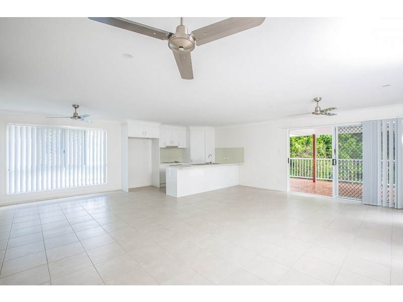 12 Trilby Street, Redcliffe QLD 4020