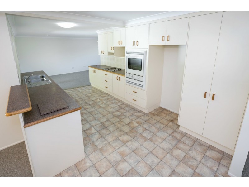 10 Marigold Street, Margate QLD 4019