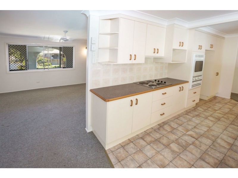 10 Marigold Street, Margate QLD 4019