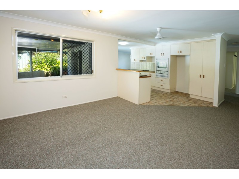 10 Marigold Street, Margate QLD 4019