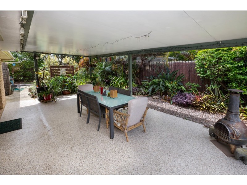 27 Linthaven Drive, Rothwell QLD 4022