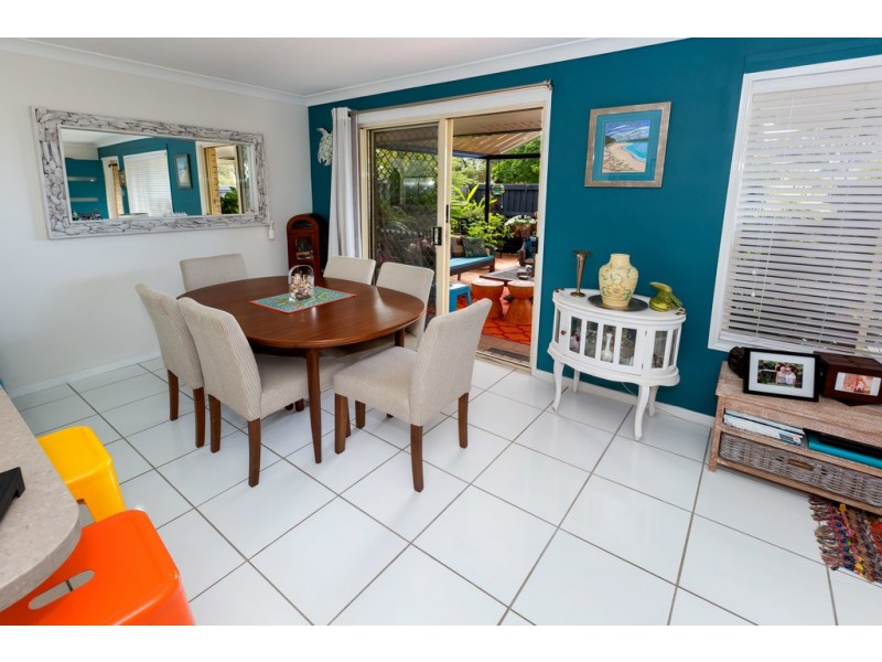 3/8 Cornelius St, Clontarf QLD 4019