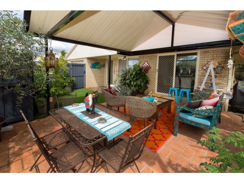 3/8 Cornelius St, Clontarf QLD 4019
