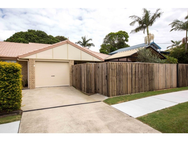 3/8 Cornelius St, Clontarf QLD 4019