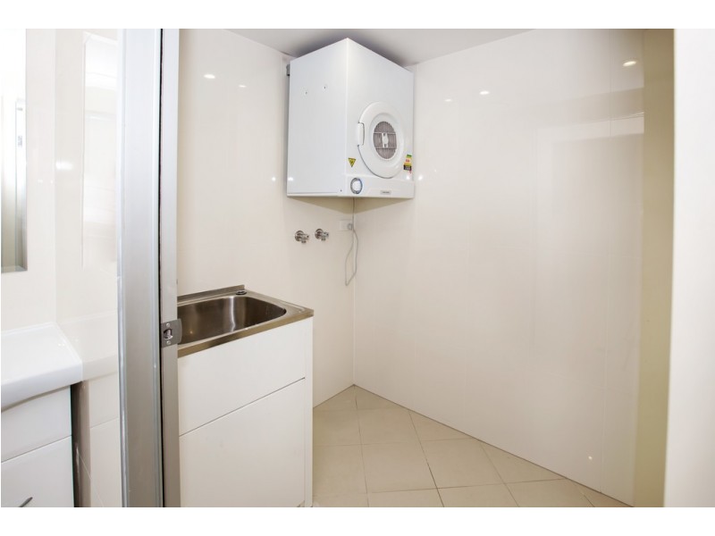 18/8 Georgina Street, Woody Point QLD 4019