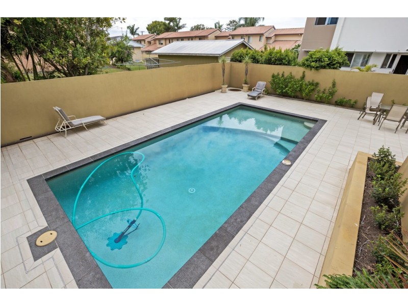 18/8 Georgina Street, Woody Point QLD 4019