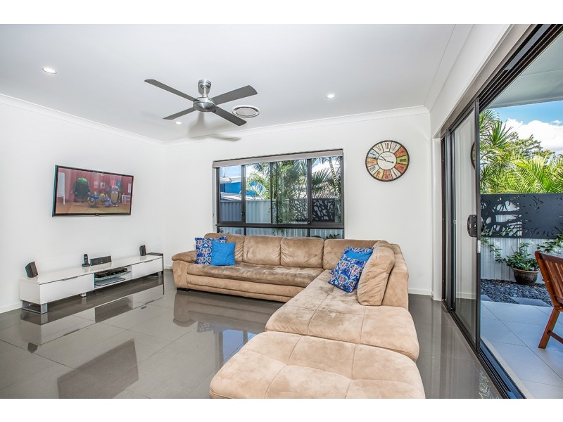 10 Enoch Street, Clontarf QLD 4019