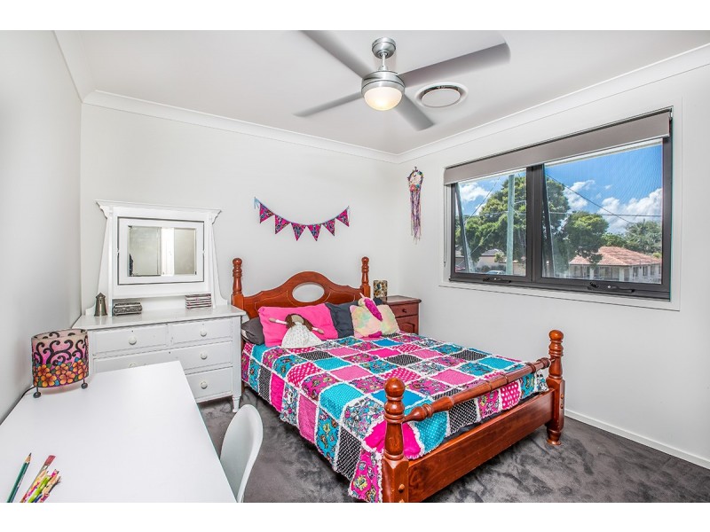 10 Enoch Street, Clontarf QLD 4019