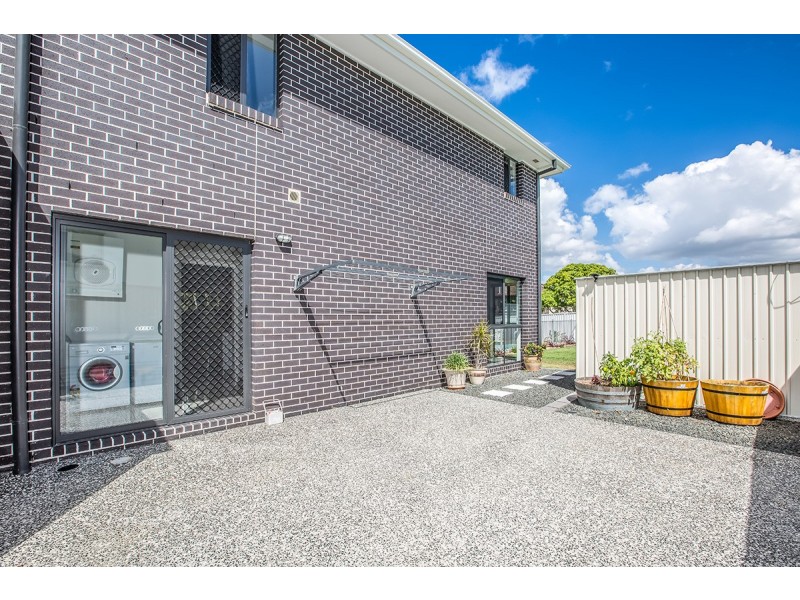 10 Enoch Street, Clontarf QLD 4019