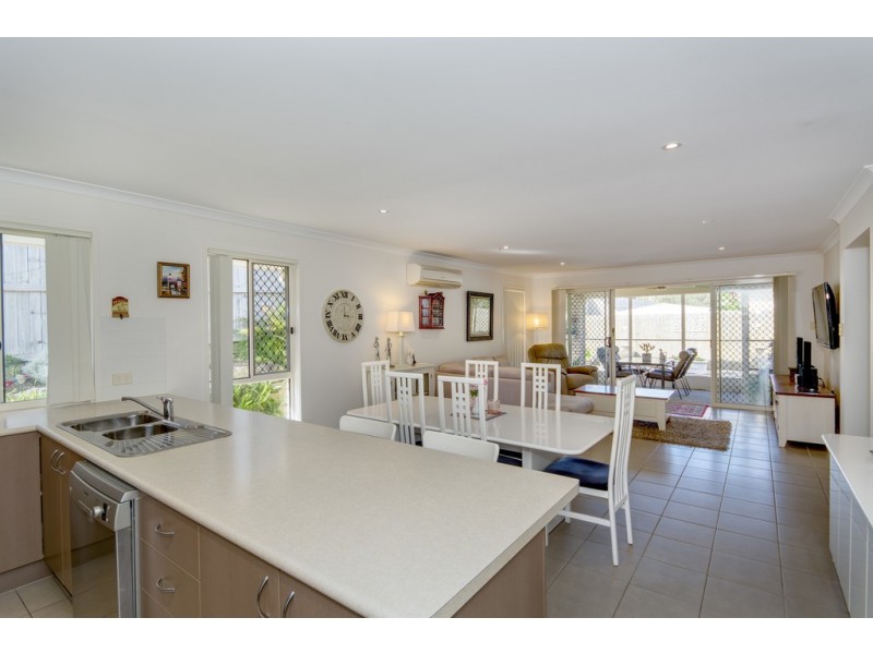 41 Amity Drive, Rothwell QLD 4022