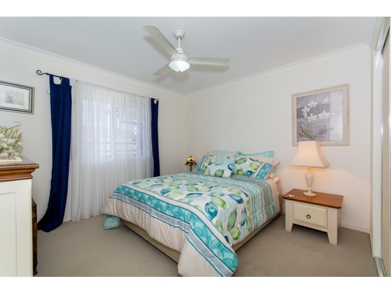 41 Amity Drive, Rothwell QLD 4022