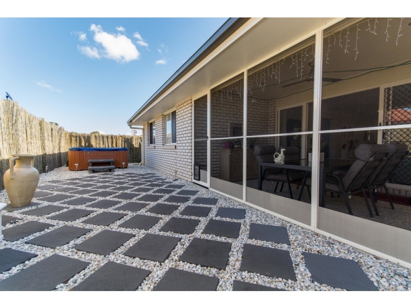 41 Amity Drive, Rothwell QLD 4022