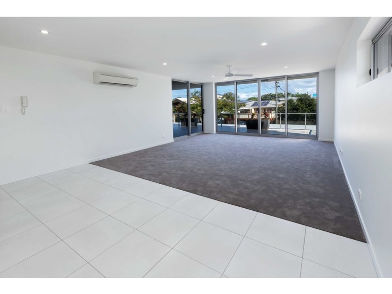 Unit 201 4-6 Anderson Street, Scarborough QLD 4020