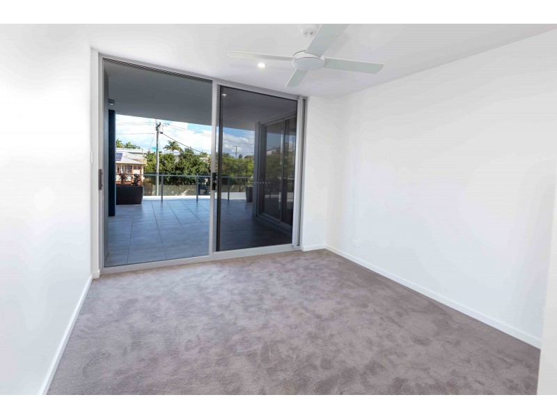 Unit 201 4-6 Anderson Street, Scarborough QLD 4020