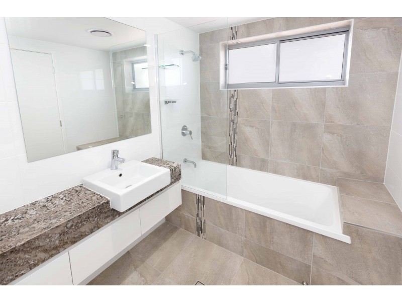 Unit 201 4-6 Anderson Street, Scarborough QLD 4020