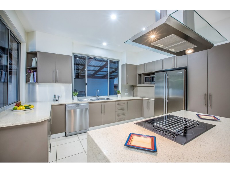 44 North Quay, Scarborough QLD 4020