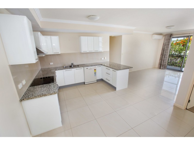 3/32 Rock Street, Scarborough QLD 4020