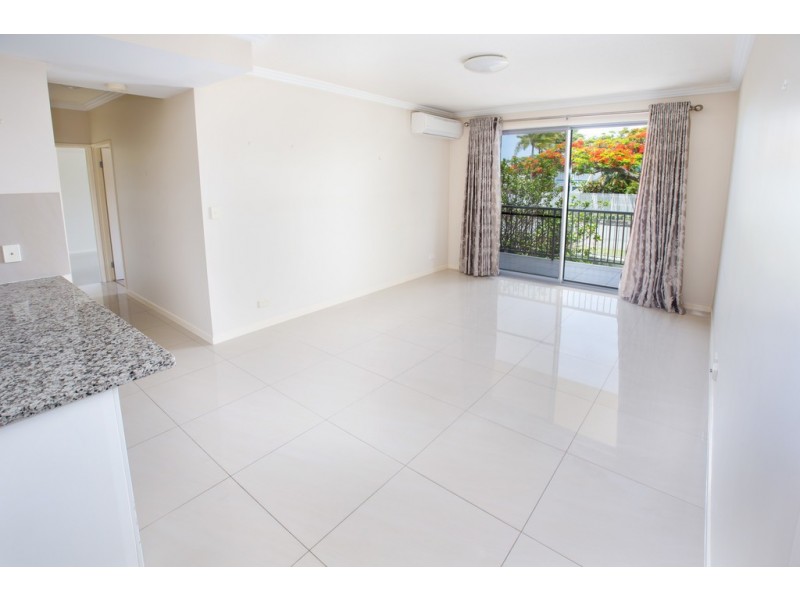 3/32 Rock Street, Scarborough QLD 4020