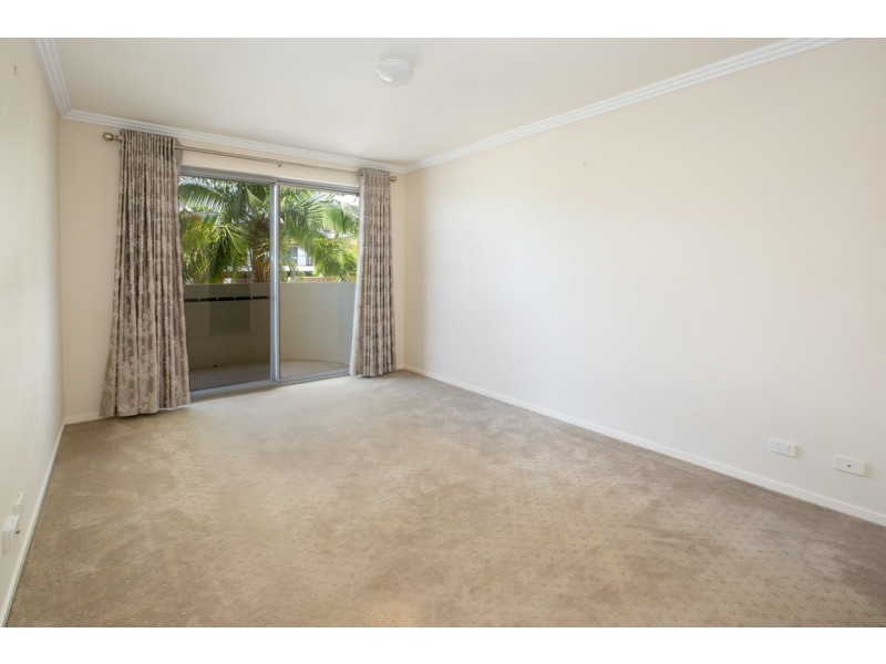 3/32 Rock Street, Scarborough QLD 4020