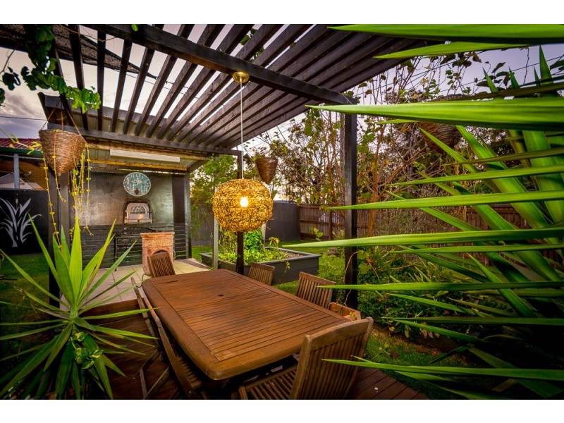 57 Centaur Street, Kippa-ring QLD 4021