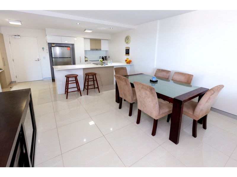 6/80 Hornibrook Esplanade, Clontarf QLD 4019