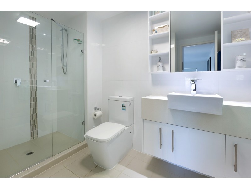 6/80 Hornibrook Esplanade, Clontarf QLD 4019