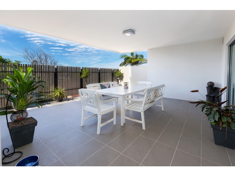 6/80 Hornibrook Esplanade, Clontarf QLD 4019