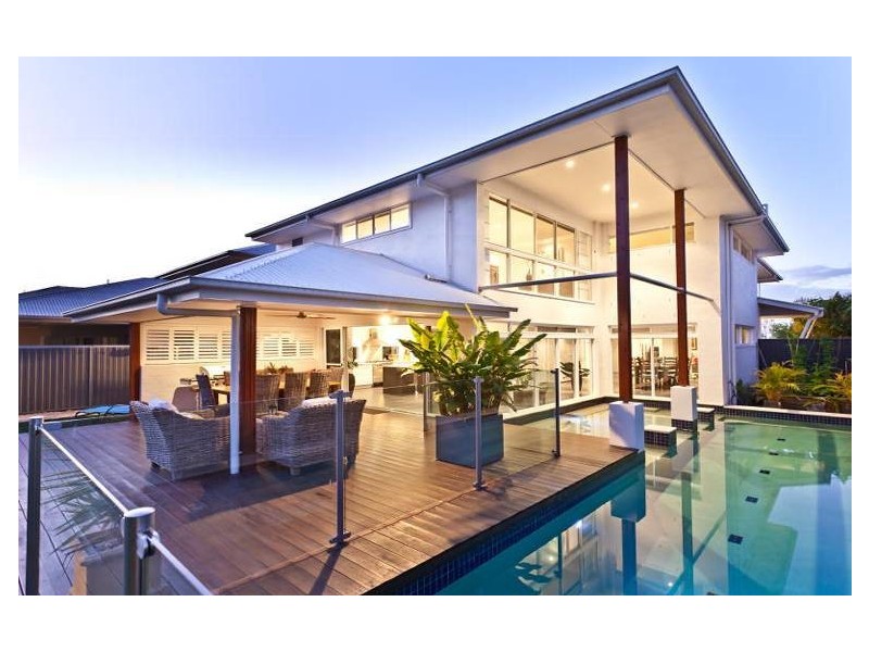 51 Lionheart Crescent, Newport QLD 4020