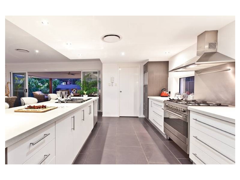 51 Lionheart Crescent, Newport QLD 4020