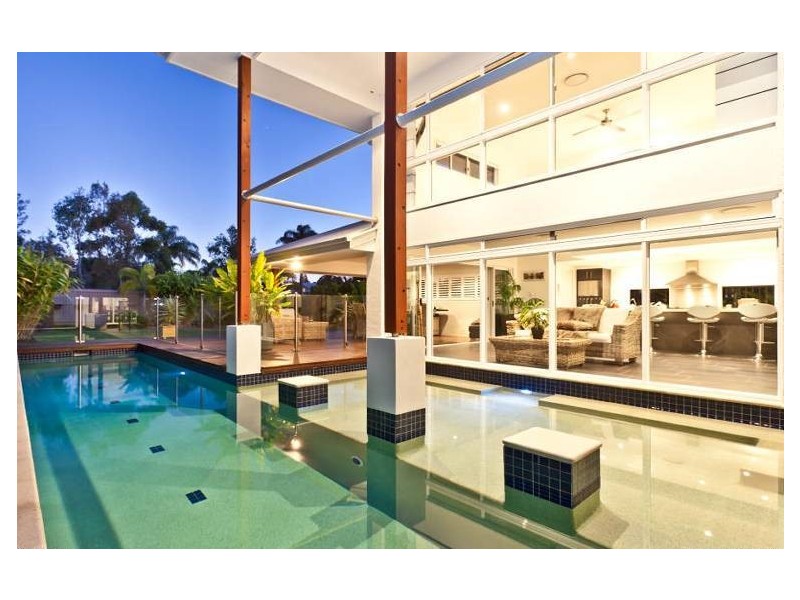 51 Lionheart Crescent, Newport QLD 4020