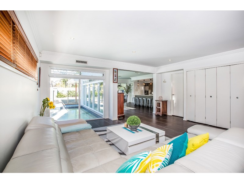 51 Lionheart Crescent, Newport QLD 4020