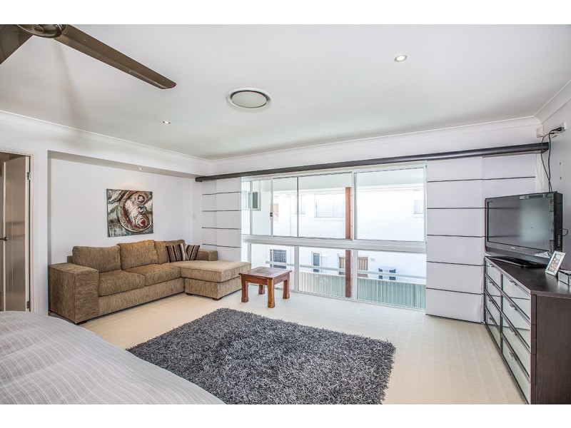 51 Lionheart Crescent, Newport QLD 4020