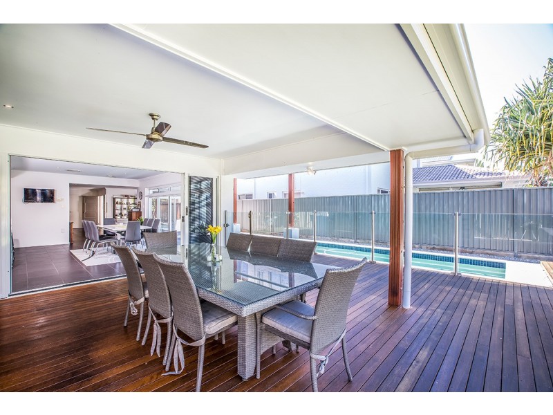 51 Lionheart Crescent, Newport QLD 4020