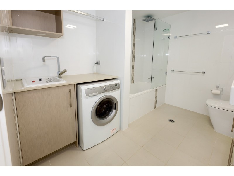 16/80 Hornibrook Esplanade, Clontarf QLD 4019