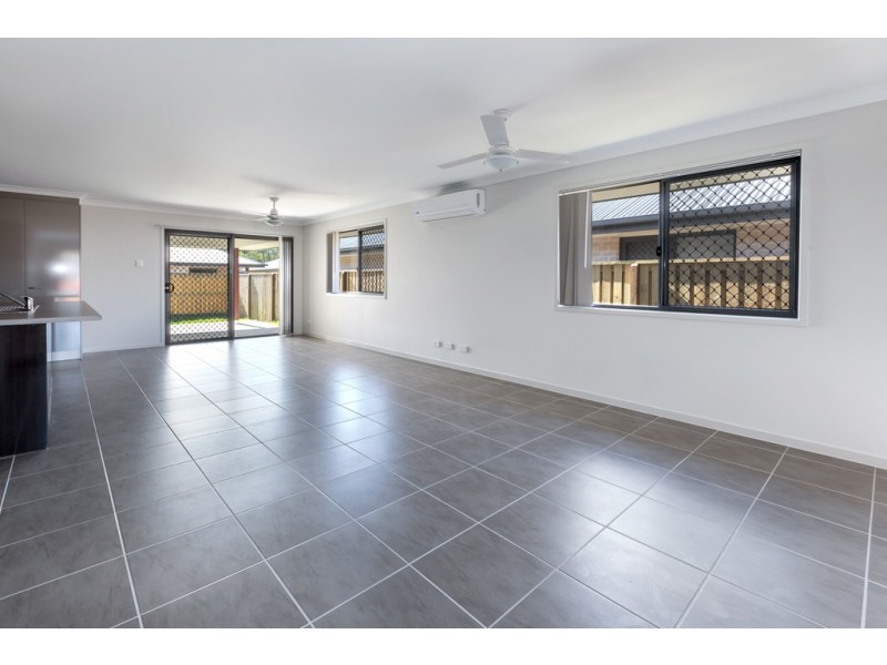 19 Dahlia Crescent, Caboolture QLD 4510