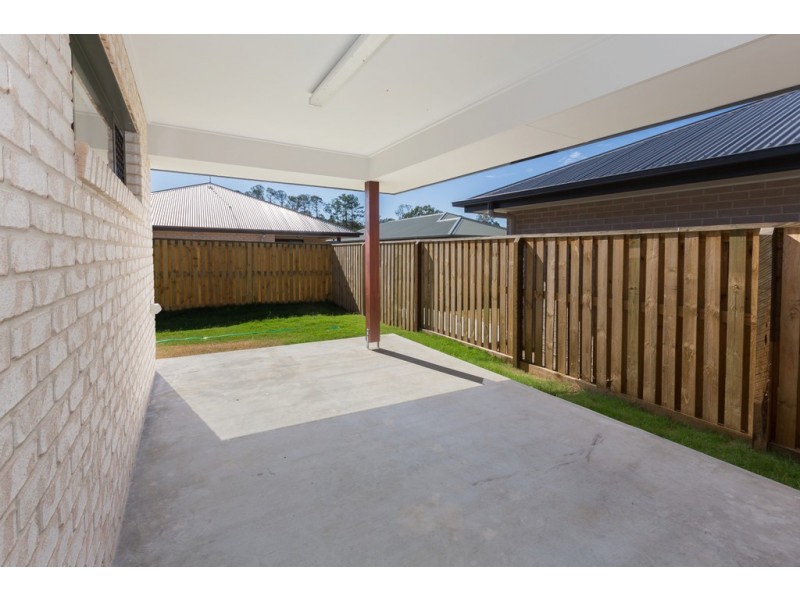19 Dahlia Crescent, Caboolture QLD 4510