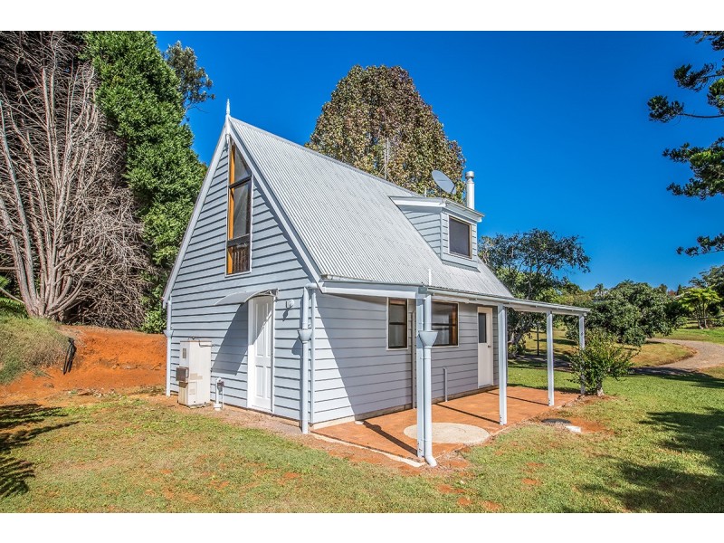 93 Western Avenue, Montville QLD 4560