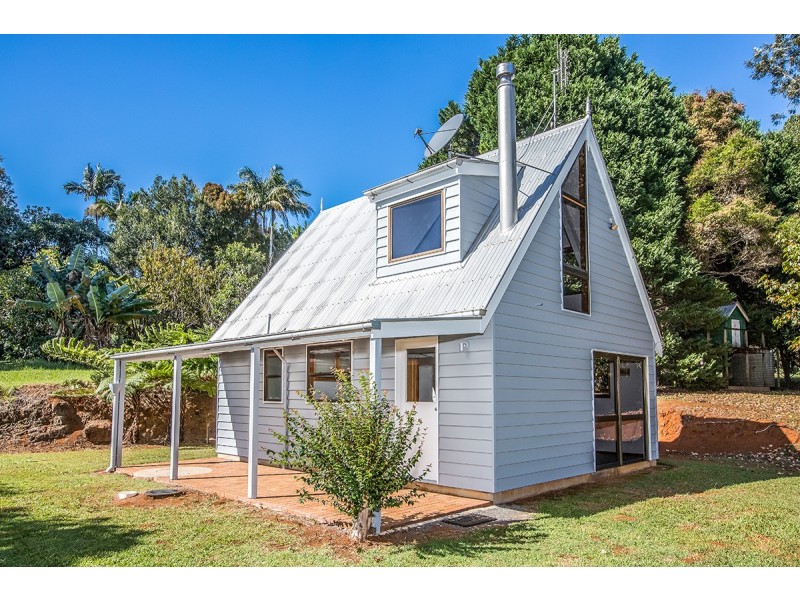 93 Western Avenue, Montville QLD 4560