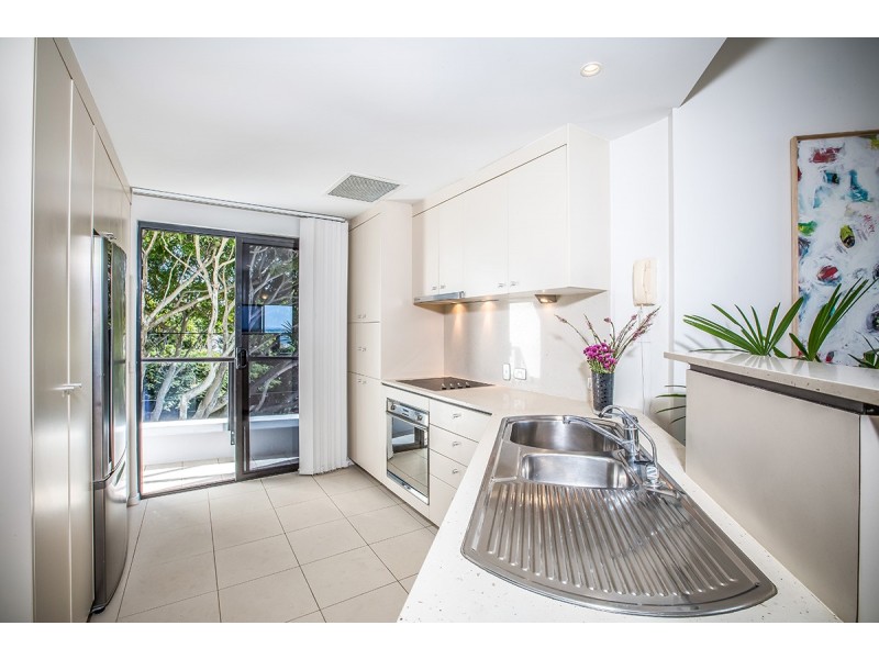 9/46-48 Prince Edward Parade, Redcliffe QLD 4020