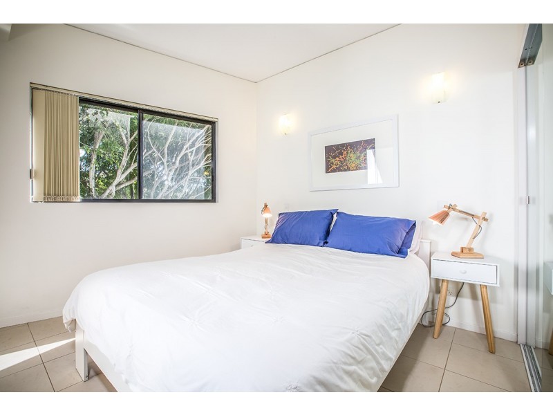 9/46-48 Prince Edward Parade, Redcliffe QLD 4020