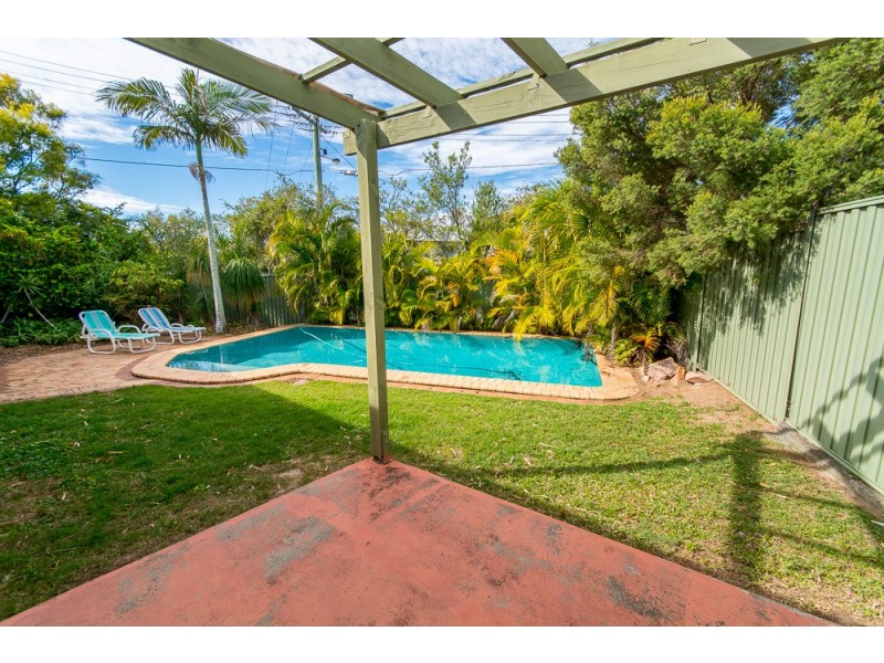 1 Featherstone Street, Kippa-ring QLD 4021