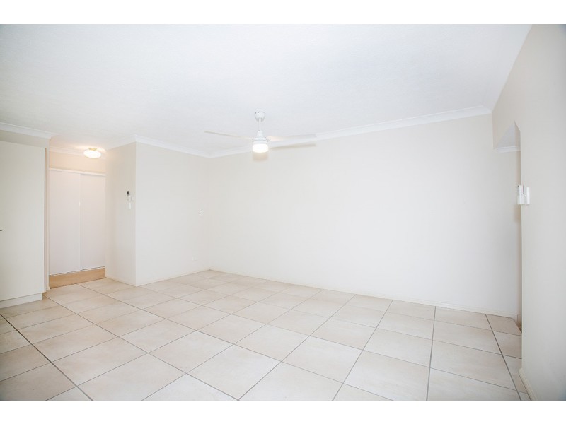 1/18 Murphy Street, Scarborough QLD 4020