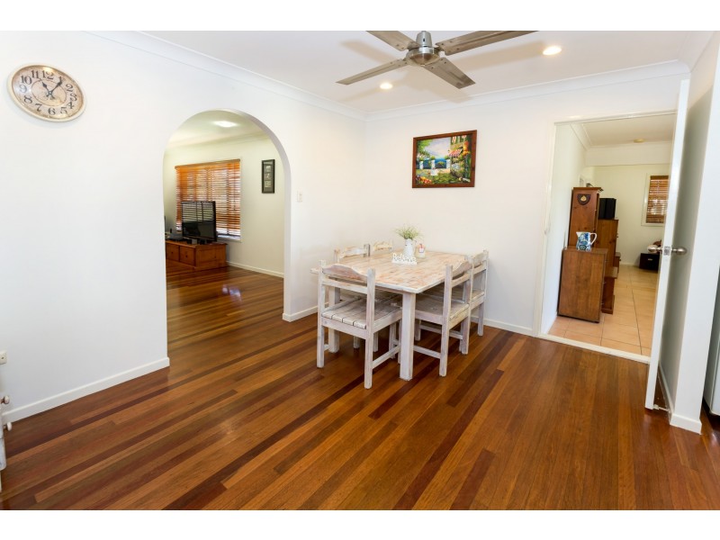 327 Elizabeth Avenue, Clontarf QLD 4019