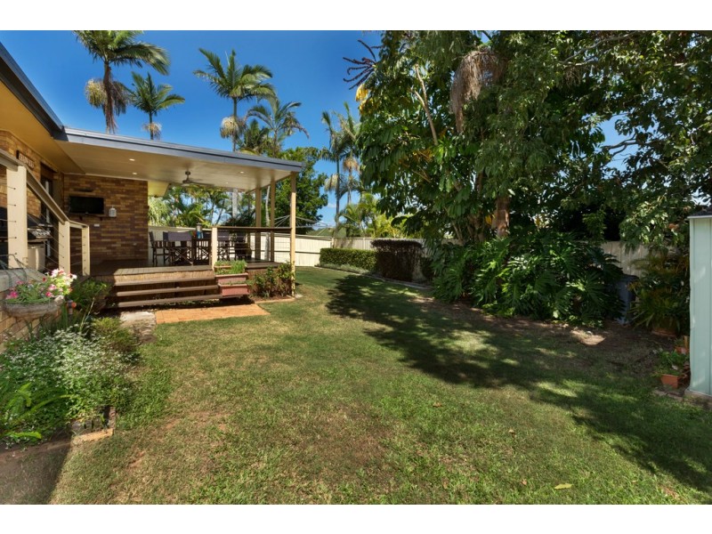 327 Elizabeth Avenue, Clontarf QLD 4019