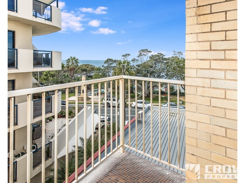 6/89 Marine Parade, Redcliffe QLD 4020