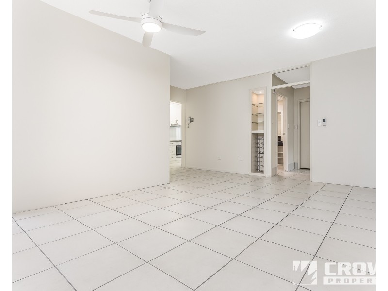 6/89 Marine Parade, Redcliffe QLD 4020