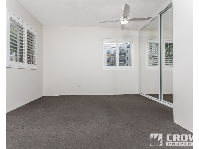 6/89 Marine Parade, Redcliffe QLD 4020