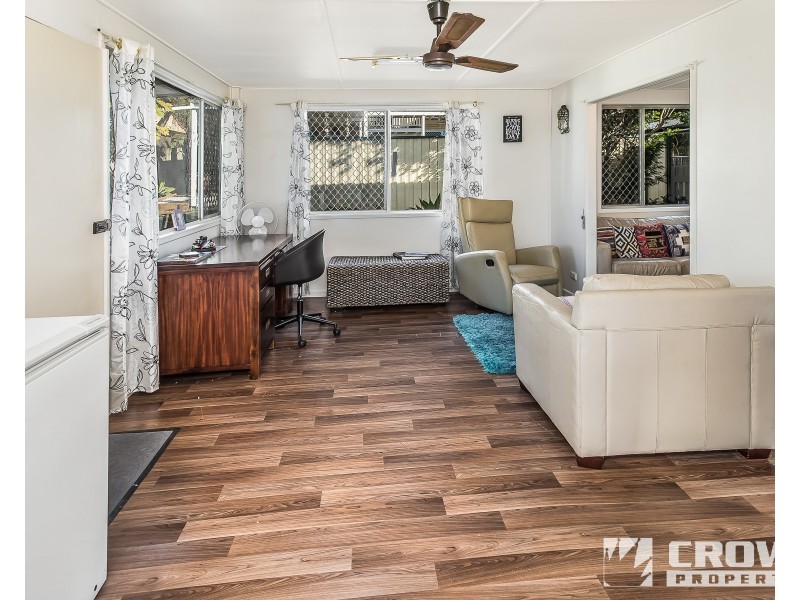 74 Centaur Street, Kippa-ring QLD 4021