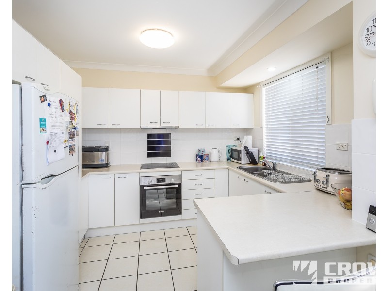 1,2,3/28 Silvester Street, Redcliffe QLD 4020